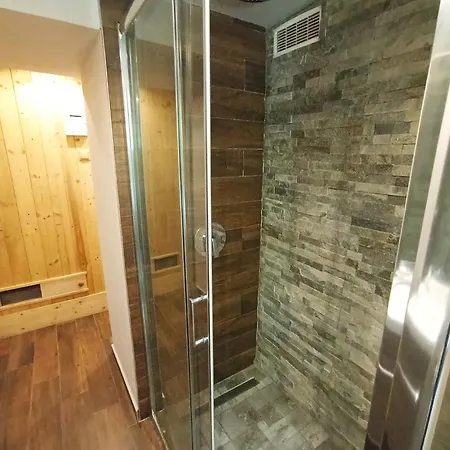 Friends - Promenade Emelet شقة *