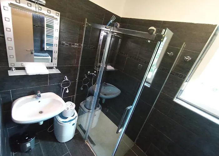 Friends - Promenade Emelet Balatonfüred